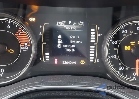 2021 Jeep Cherokee Latitude Lux 4X4 z USA, uszkodzony, nr VIN 1C4PJMMX2MD142374